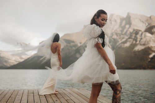 mobile - carousel-hero-element image-3