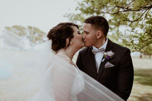 mobile - carousel-hero-element image-4