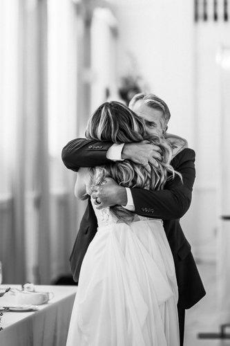 mobile - carousel-hero-element image-1